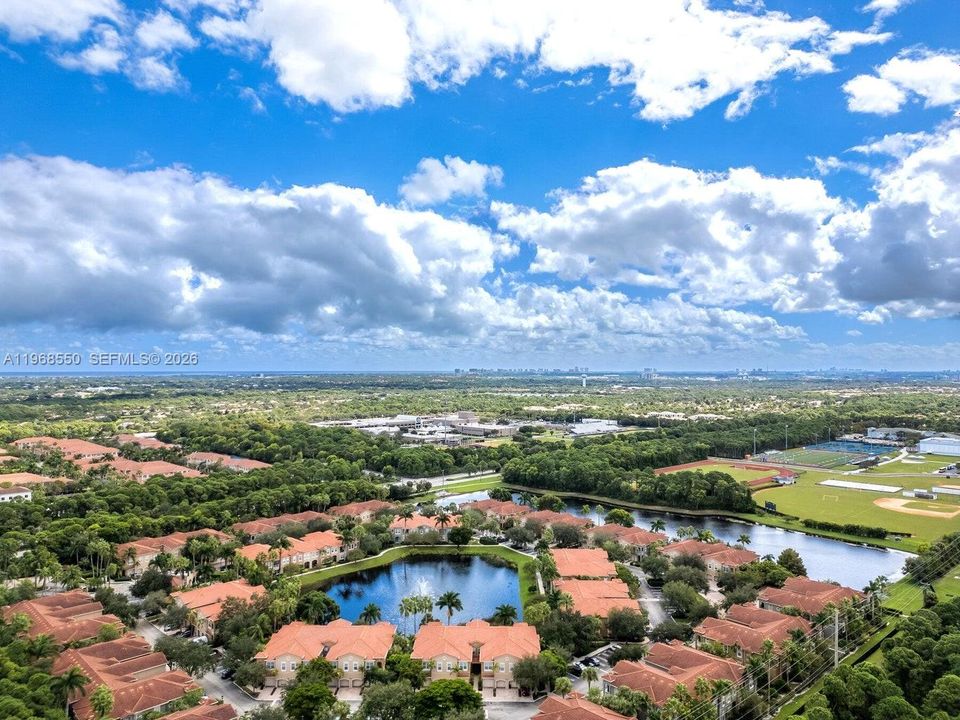 En Venta: $524,900 (3 camas, 2 baños, 1726 Pies cuadrados)