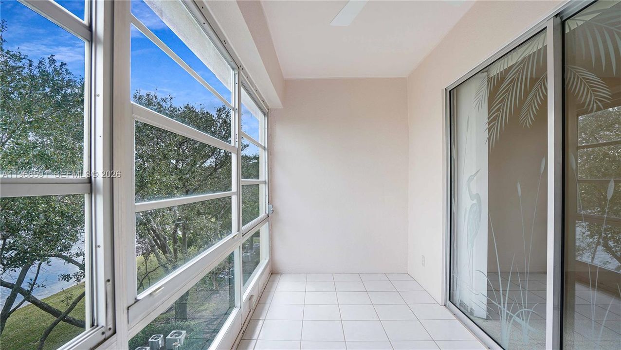 En Venta: $179,000 (2 camas, 2 baños, 1082 Pies cuadrados)