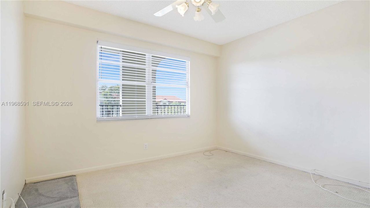 En Venta: $179,000 (2 camas, 2 baños, 1082 Pies cuadrados)
