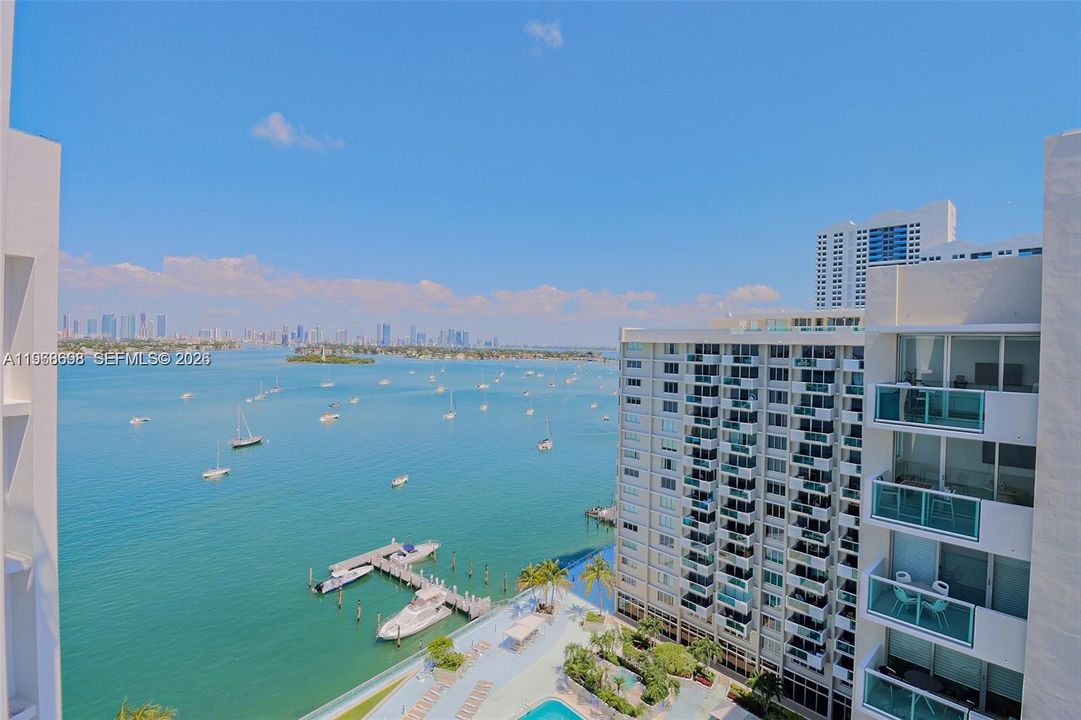 Activo con contrato: $399,000 (1 camas, 1 baños, 694 Pies cuadrados)