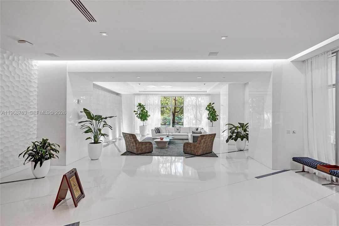 For Sale: $1,299,000 (2 beds, 3 baths, 1541 Square Feet)