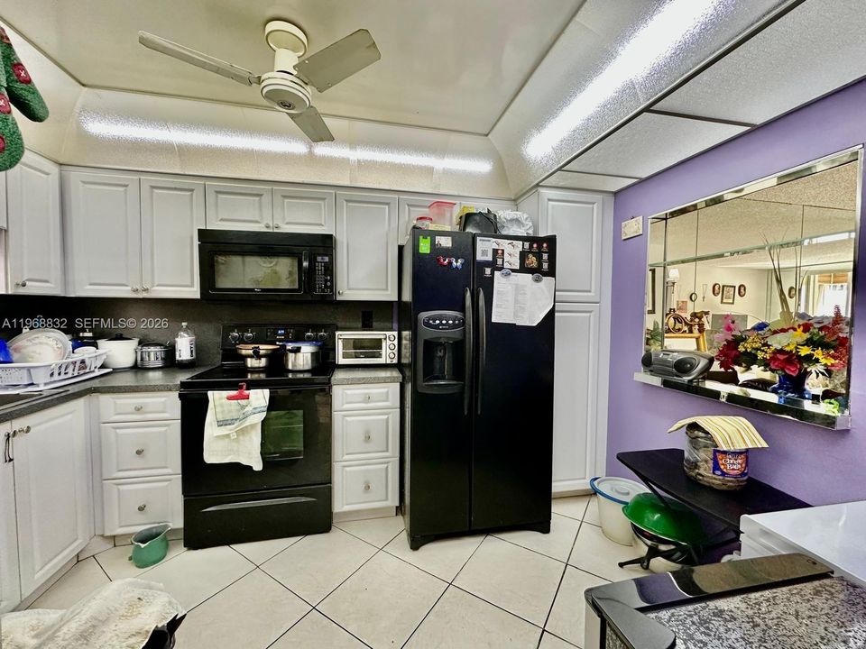 Activo con contrato: $118,000 (2 camas, 2 baños, 1170 Pies cuadrados)