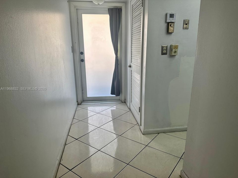 Activo con contrato: $118,000 (2 camas, 2 baños, 1170 Pies cuadrados)