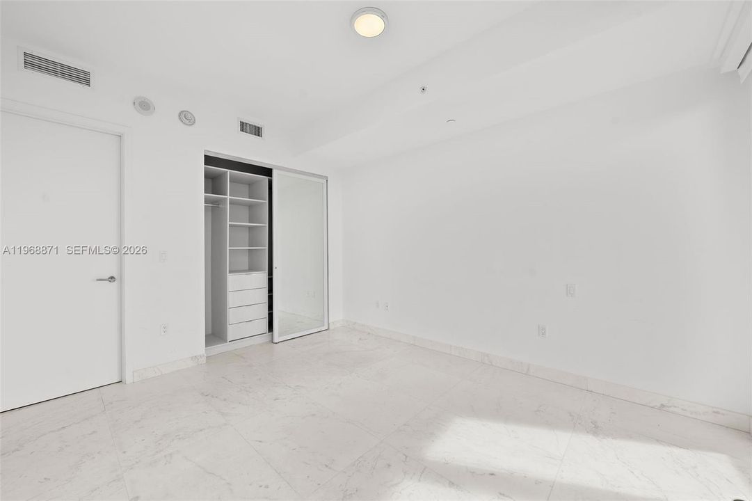 En Venta: $1,850,000 (2 camas, 2 baños, 1599 Pies cuadrados)