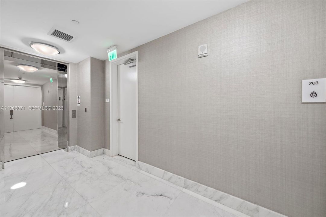 En Venta: $1,850,000 (2 camas, 2 baños, 1599 Pies cuadrados)
