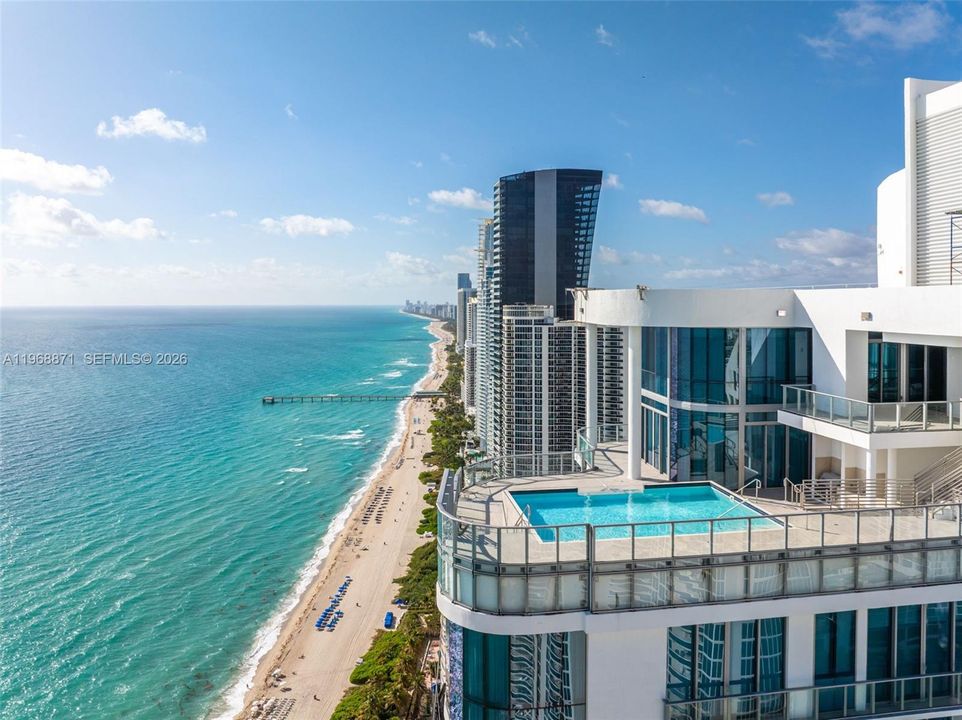 En Venta: $1,850,000 (2 camas, 2 baños, 1599 Pies cuadrados)