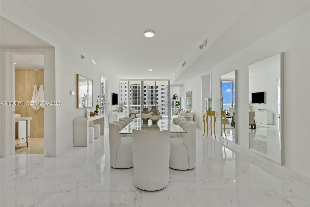 En Venta: $1,850,000 (2 camas, 2 baños, 1599 Pies cuadrados)