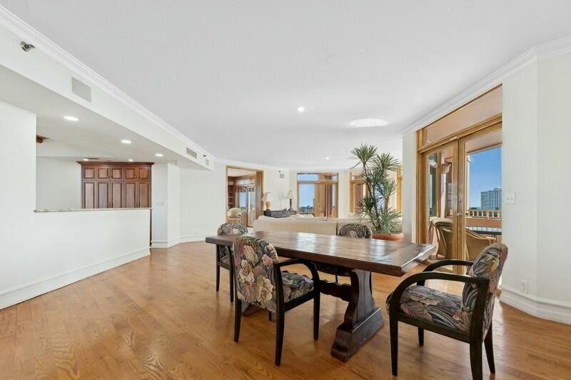 Open flexible floor plan