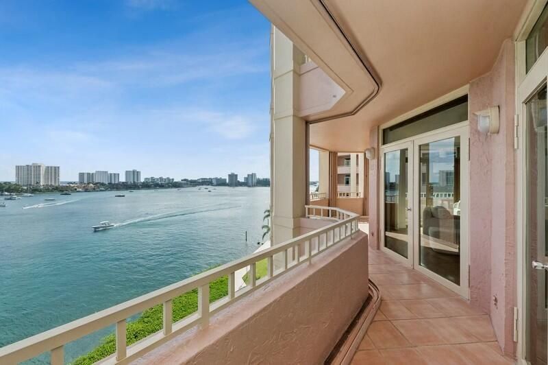 Covered balcony