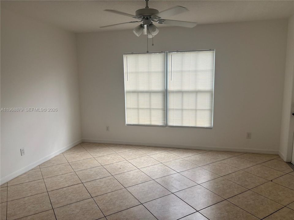 En Renta: $3,400 (4 camas, 2 baños, 1790 Pies cuadrados)