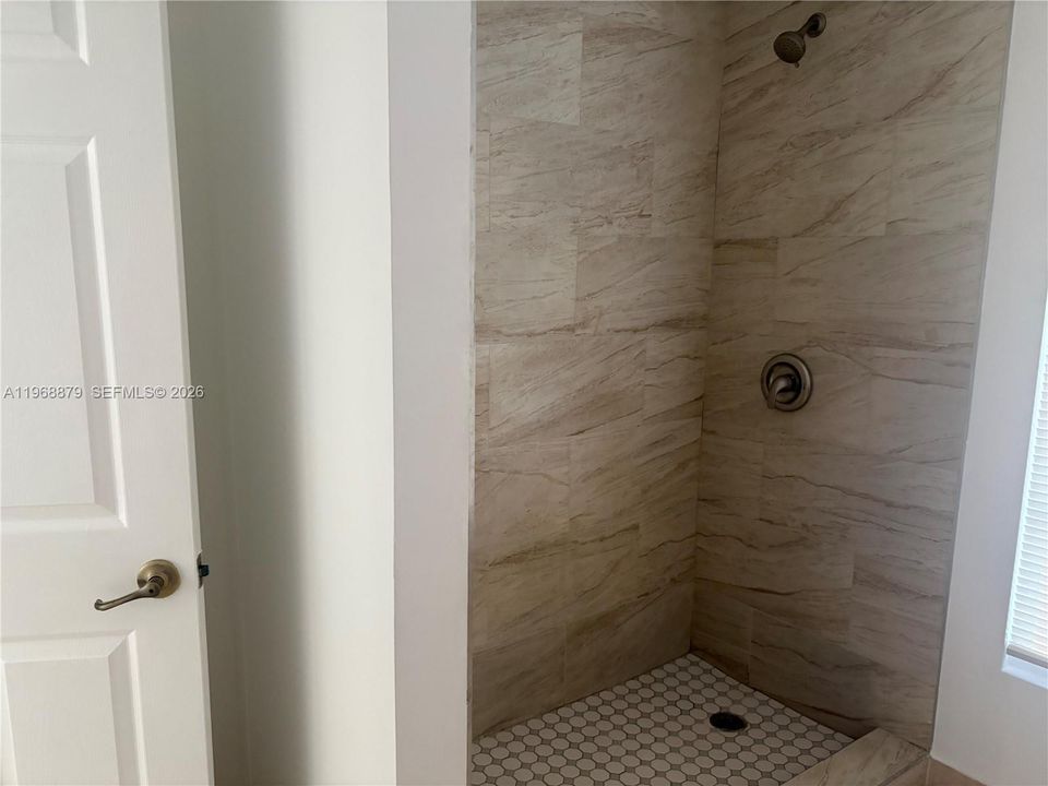 En Renta: $3,400 (4 camas, 2 baños, 1790 Pies cuadrados)