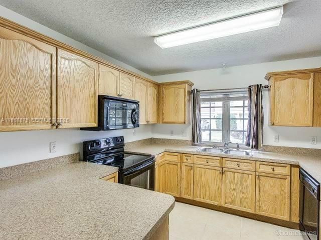 En Renta: $3,400 (4 camas, 2 baños, 1790 Pies cuadrados)