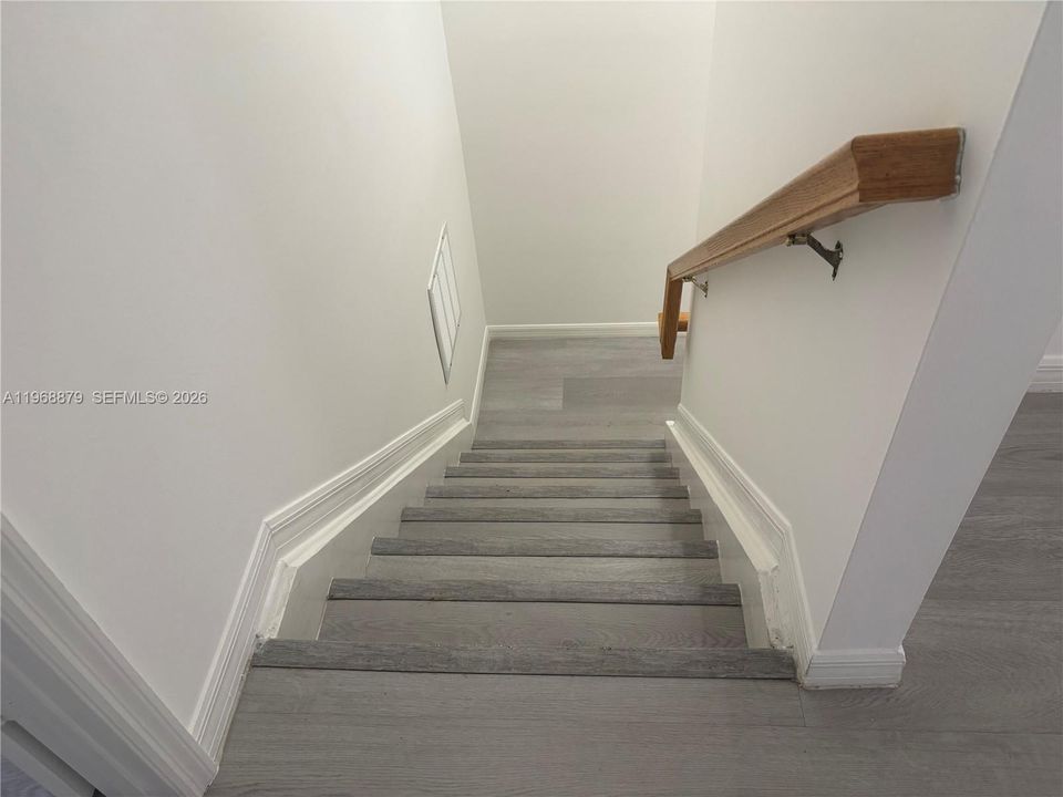 En Renta: $3,400 (4 camas, 2 baños, 1790 Pies cuadrados)
