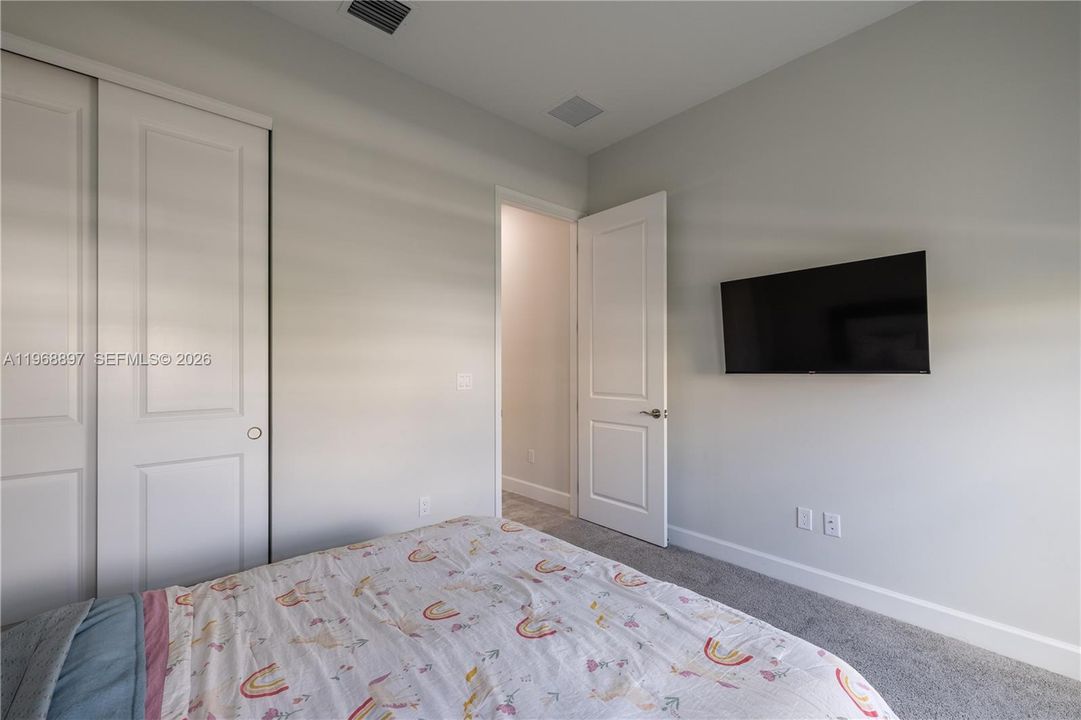 Active With Contract: $3,400 (2 beds, 2 baths, 0 Square Feet)