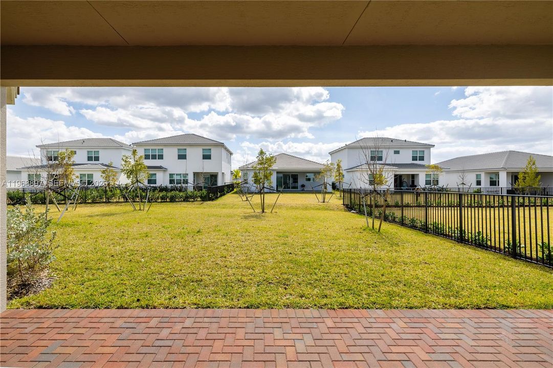 Active With Contract: $3,400 (2 beds, 2 baths, 0 Square Feet)