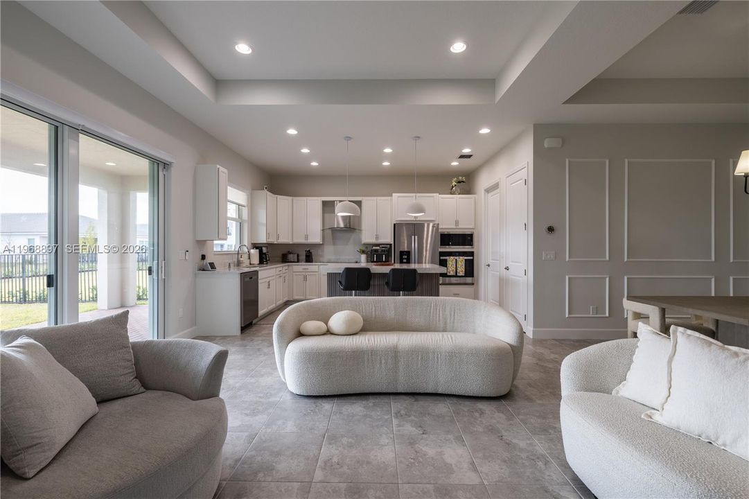 Active With Contract: $3,400 (2 beds, 2 baths, 0 Square Feet)