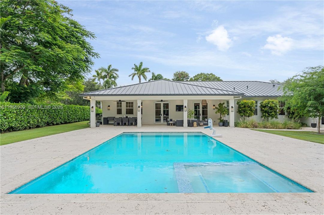 Recently Rented: $19,000 (5 beds, 4 baths, 3808 Square Feet)