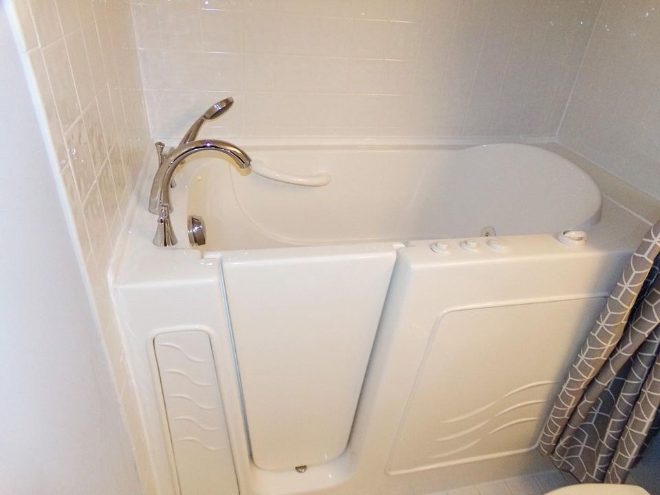 2nd bathroom