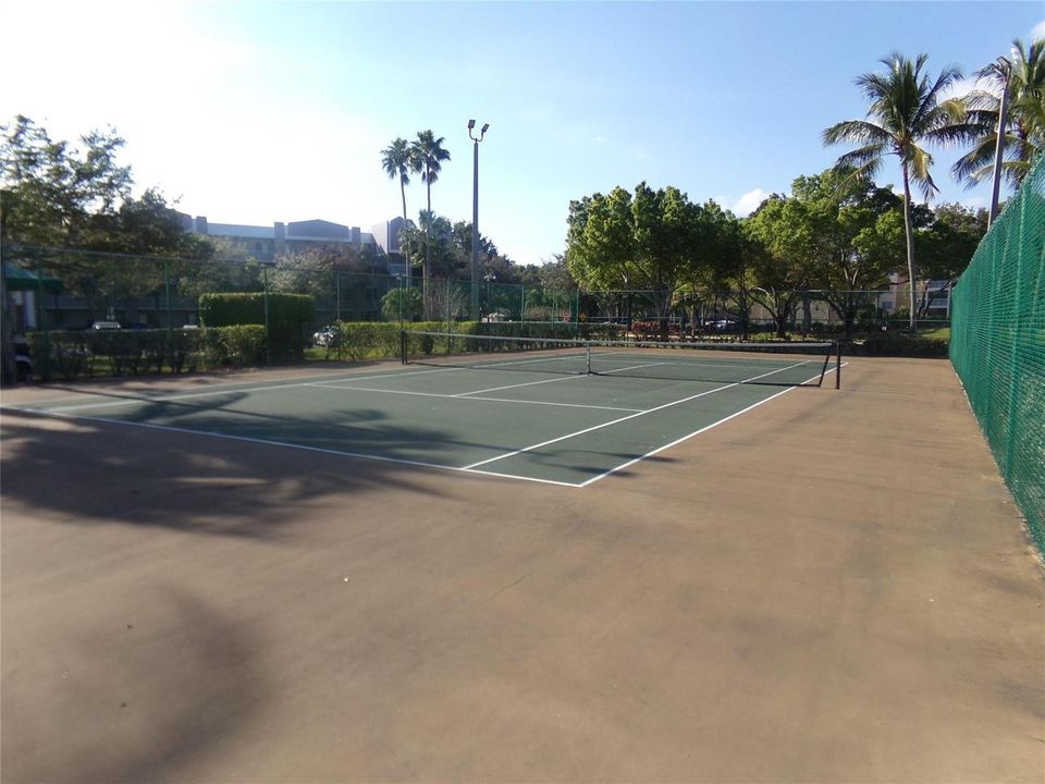 Weldon tennis Court