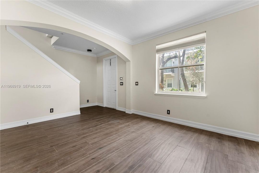 Недавно арендовано: $3,900 (2 спален, 2 ванн, 1596 Квадратных фут)