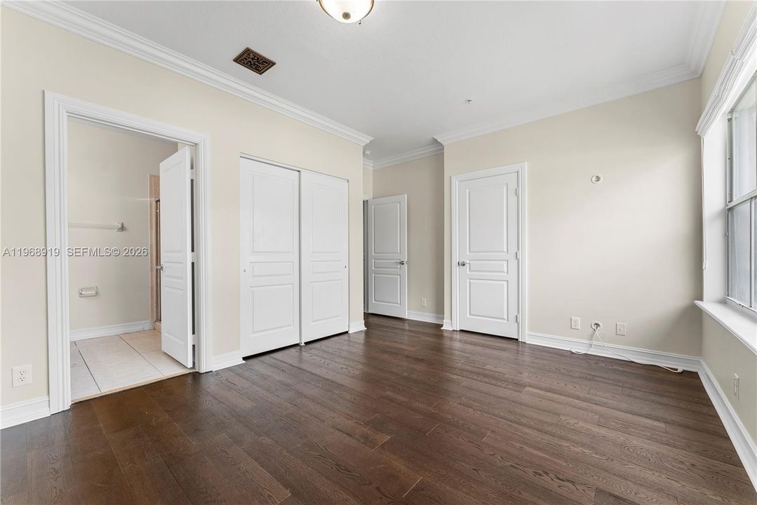 Недавно арендовано: $3,900 (2 спален, 2 ванн, 1596 Квадратных фут)