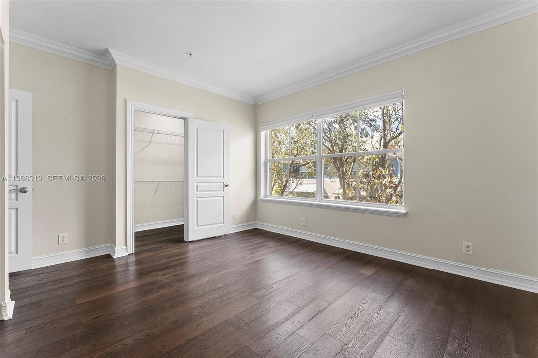 Недавно арендовано: $3,900 (2 спален, 2 ванн, 1596 Квадратных фут)