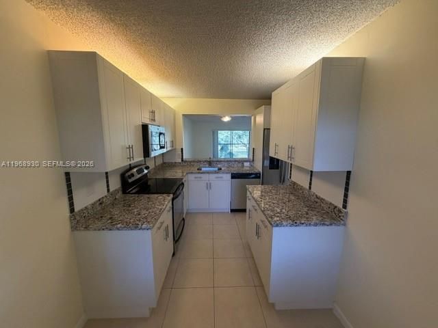 Active With Contract: $199,000 (2 beds, 2 baths, 1120 Square Feet)