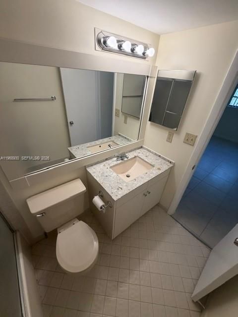 Active With Contract: $199,000 (2 beds, 2 baths, 1120 Square Feet)