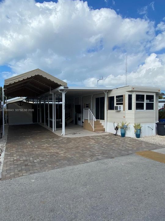 Recently Sold: $375,000 (2 beds, 1 baths, 360 Square Feet)