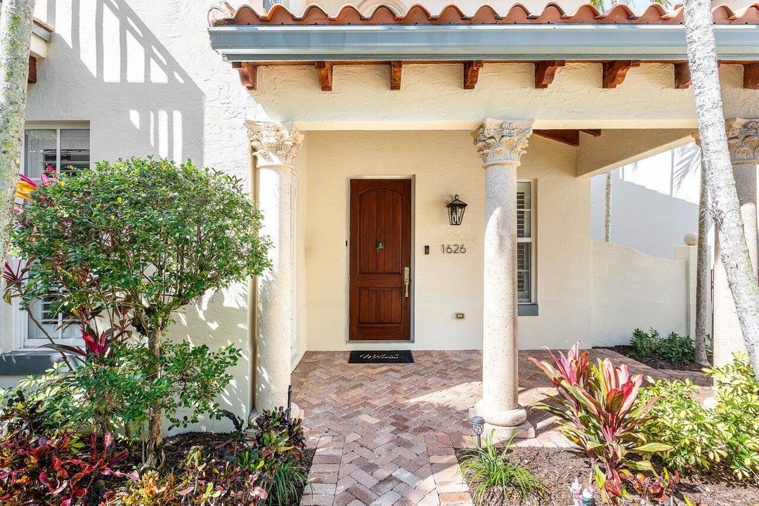 005-1626EstuaryWay