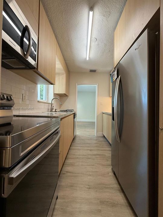 For Sale: $1,350,000 (2 beds, 1 baths, 1288 Square Feet)