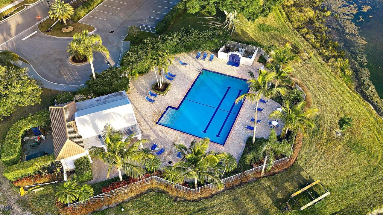 1119 Grand Cay Dr-76