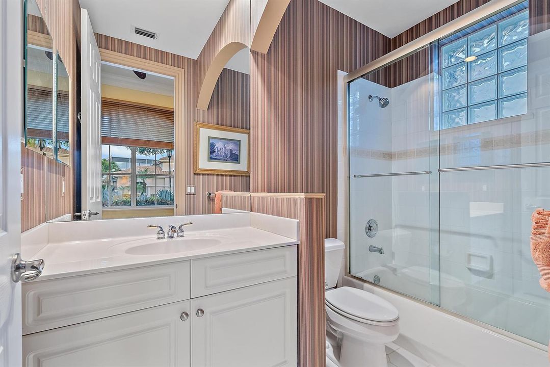 1119 Grand Cay Dr-27