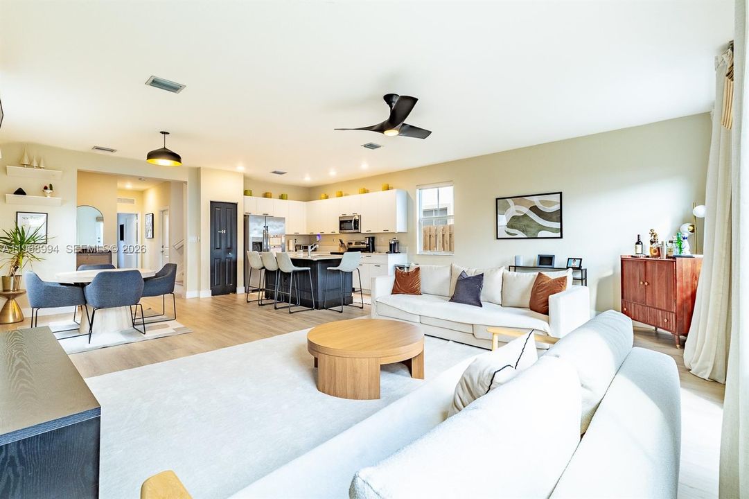For Sale: $629,000 (4 beds, 3 baths, 2107 Square Feet)