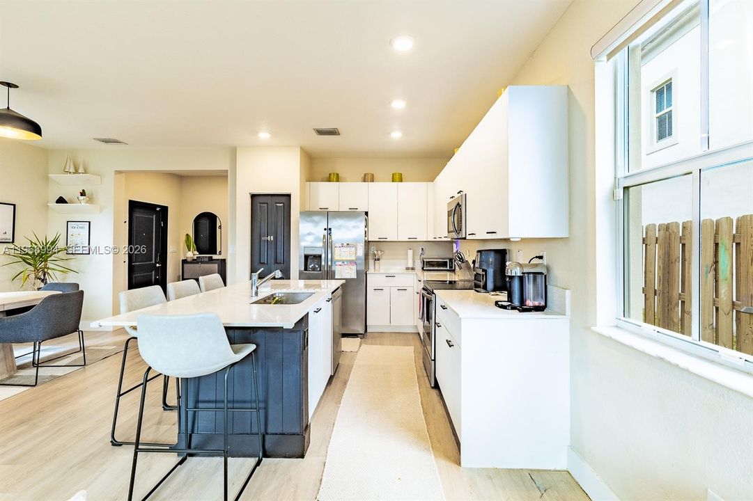 For Sale: $629,000 (4 beds, 3 baths, 2107 Square Feet)