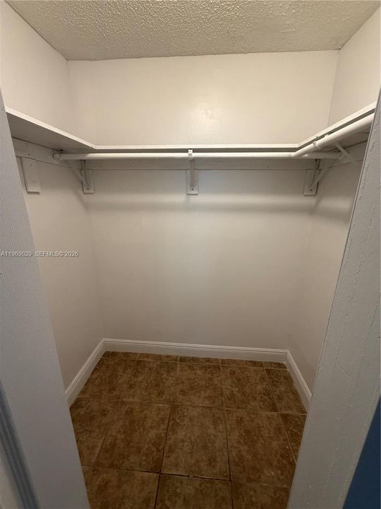 На продажу: $750,000 (0 спален, 0 ванн, 2570 Квадратных фут)