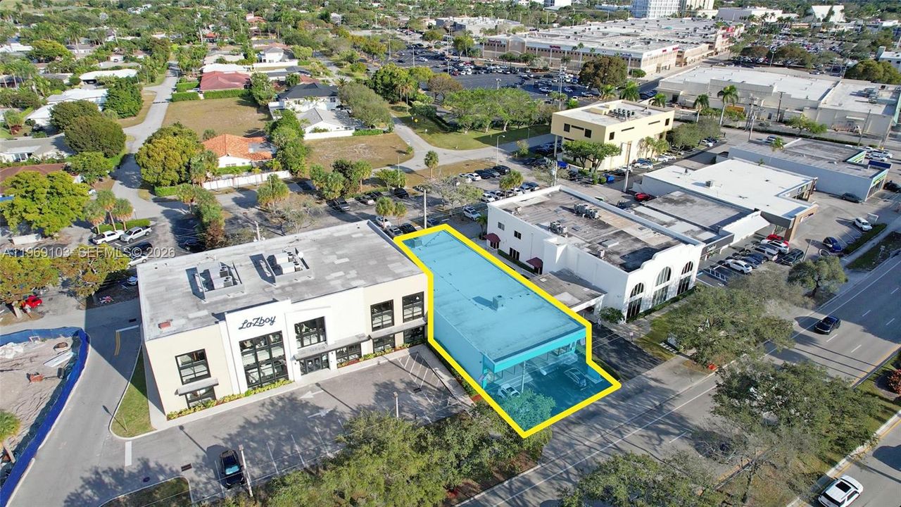 3542 N Federal Highway