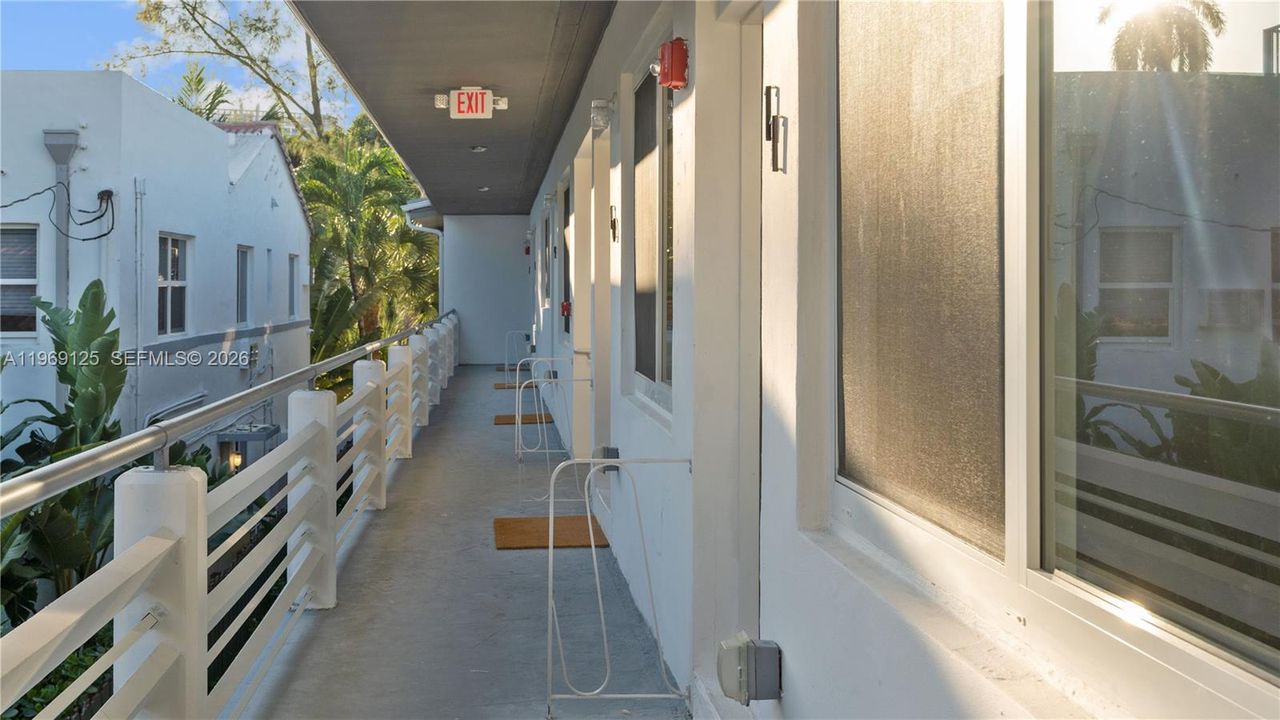Hallway 2nd floor - unit 11