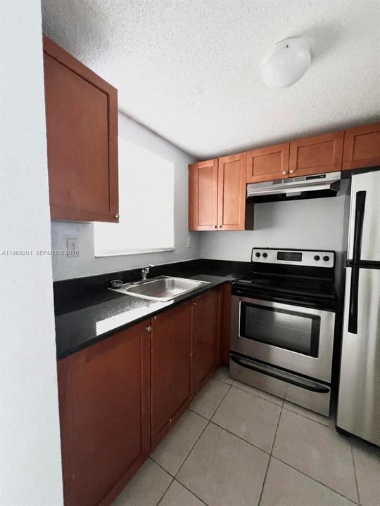 En Venta: $128,000 (1 camas, 1 baños, 644 Pies cuadrados)