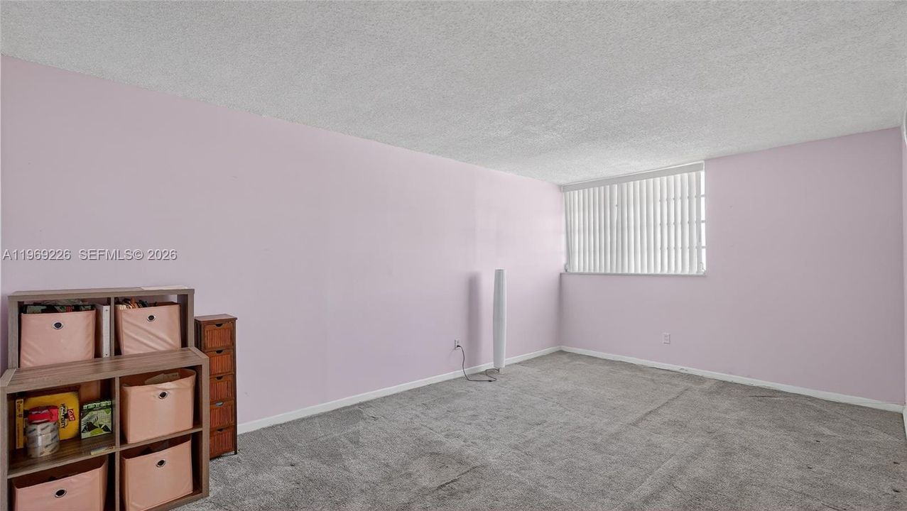Activo con contrato: $238,000 (2 camas, 2 baños, 1110 Pies cuadrados)