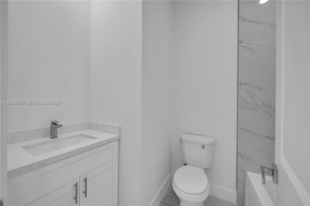 На продажу: $289,000 (3 спален, 3 ванн, 0 Квадратных фут)
