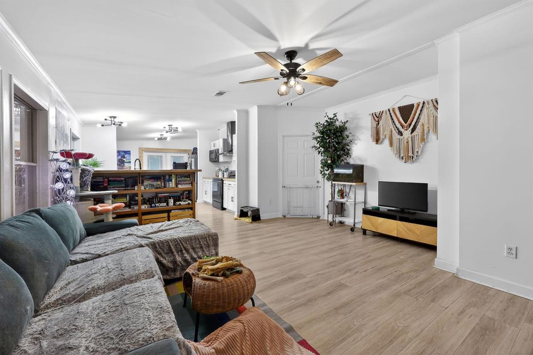 1591 SW 6th Way (8)