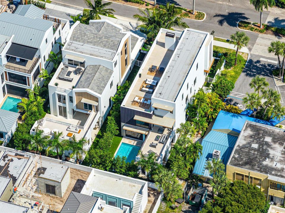 079-810PalmTrail-DelrayBeach-FL-33483-SM
