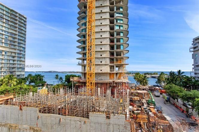 待售: $495,000 (2 贝兹, 2 浴室, 1430 平方英尺)