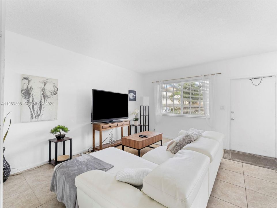 En Renta: $1,800 (1 camas, 1 baños, 560 Pies cuadrados)