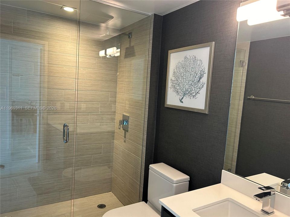 For Sale: $1,210,000 (2 beds, 3 baths, 1541 Square Feet)