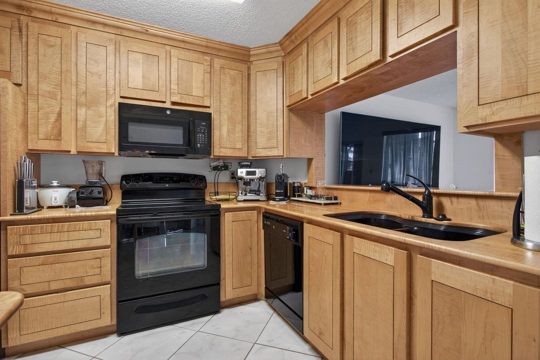 15-web-or-mls-2274-9796