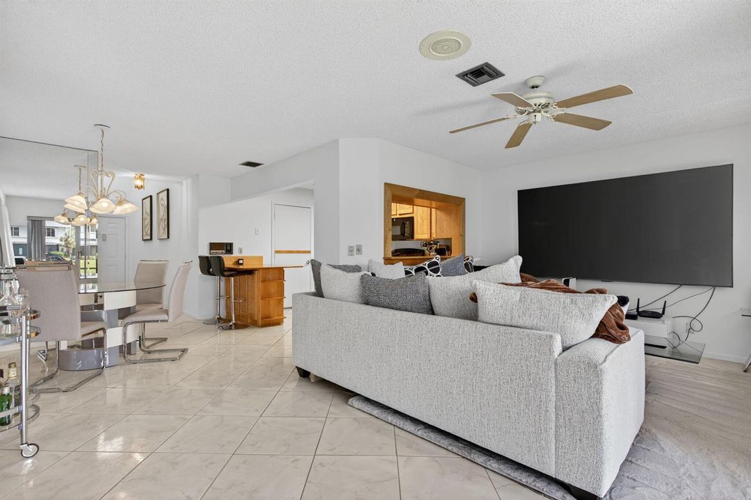 11-web-or-mls-2274-9775