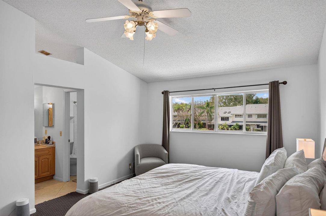 23-web-or-mls-2274-9835