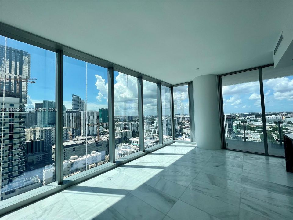 Activo con contrato: $1,300,000 (2 camas, 2 baños, 955 Pies cuadrados)